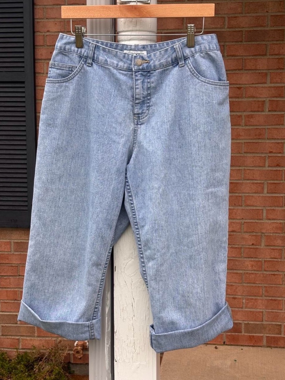 Cherokee Light Blue Cropped Roll-Cuff Jeans